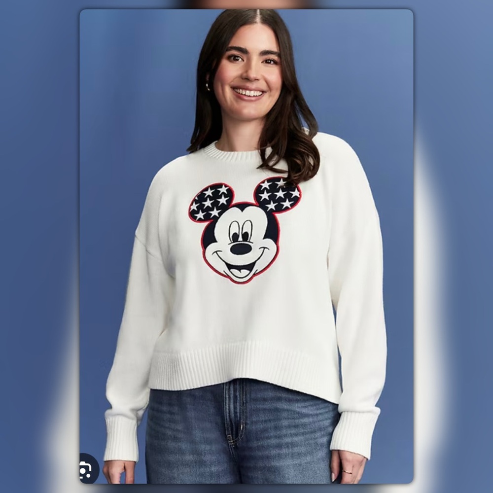 Old Navy x Disney© Mickey Mouse Graphic Sweater